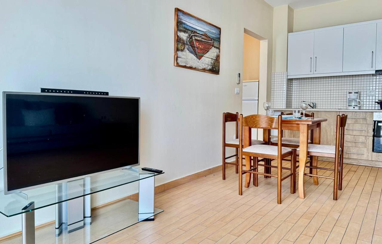 Your Comfy Apartment Saranda Dış mekan fotoğraf